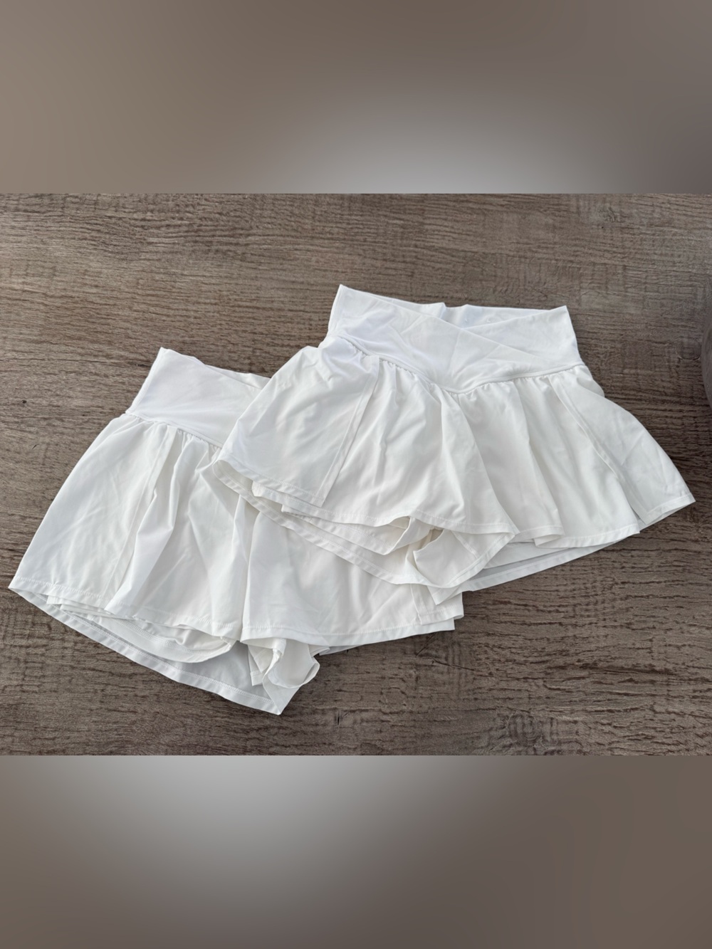 Joy Lab crossover high rise shorts with biker shorts liner size medium white - Picture 6 of 6